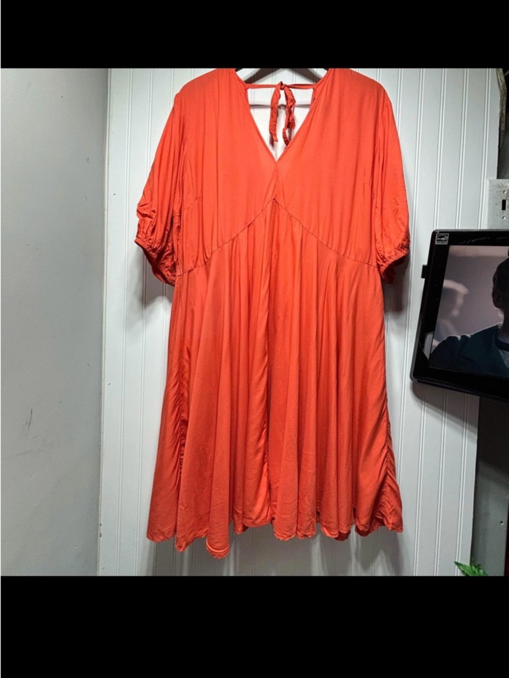 Wrangler retro V-Neck Midi Dress in Bright Orange with Tie Back neckline